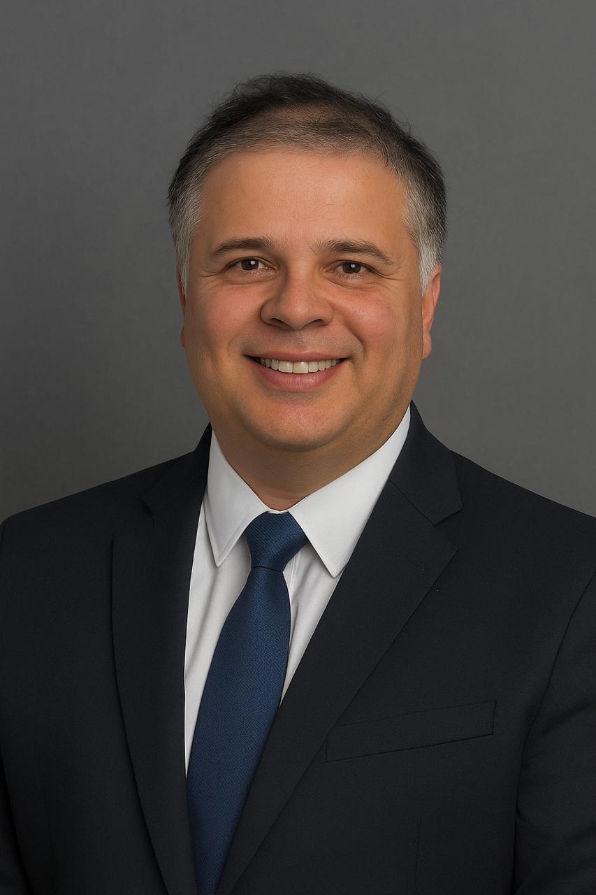 M.B.A. José Antonio Espinach M.